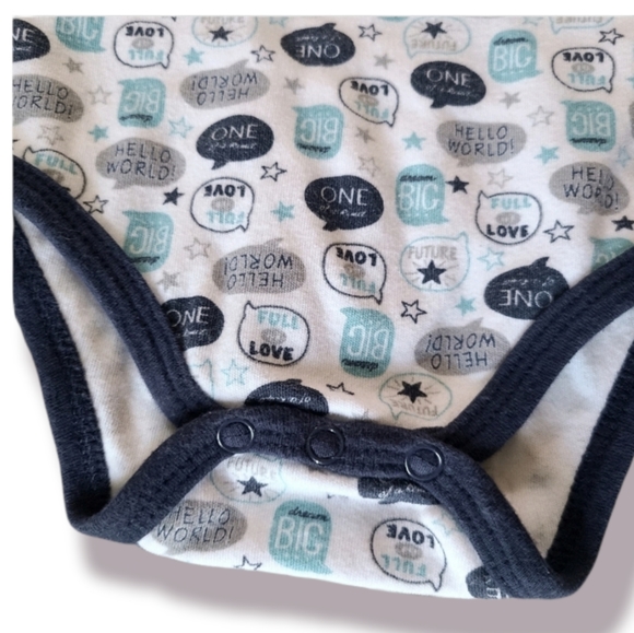 Infant Onesie - Picture 4 of 7